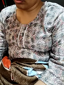 Diya 143 online show from 11/20/25, 08:26