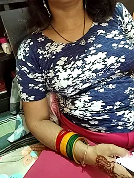Snapshot of Diya_143 chatting on 05/16/26, 10:36 Diya 143 online show from 05/16/26, 10:36
