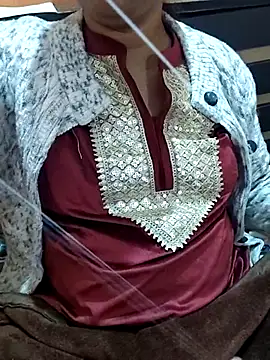 Diya 143 online show from 01/15/26, 07:34