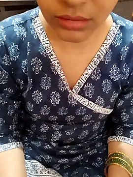 Diya 143 online show from 11/10/25, 08:19