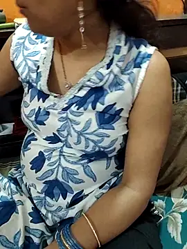 Diya 143 online show from 03/28/26, 03:57