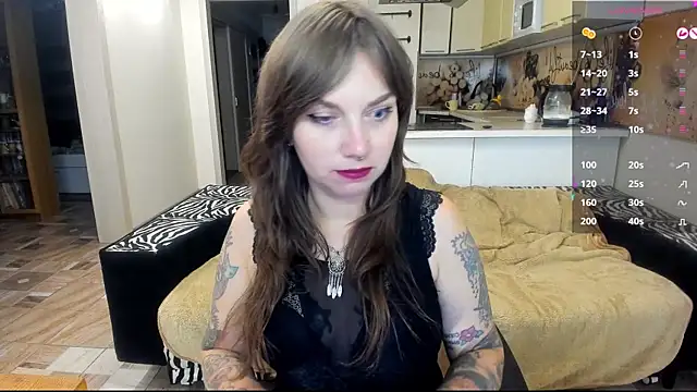 StacyTigerr online show from 10/15/25, 11:24