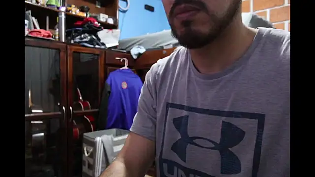 HefestoCam online show from 04/17/26, 05:43