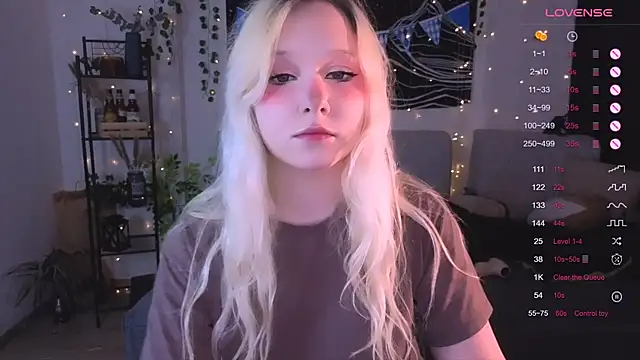 IrmaBell online show from 11/11/25, 10:04