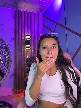 brenda moris01 online show from 03/12/26, 09:52