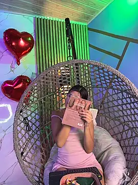 brenda moris01 online show from 02/19/26, 10:18