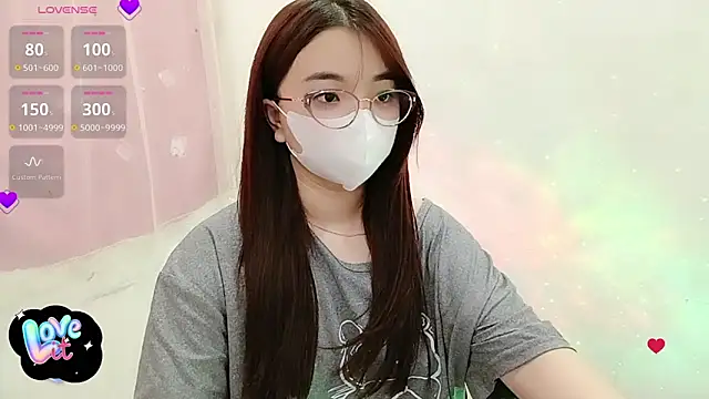 littlecn online show from 10/07/25, 11:39