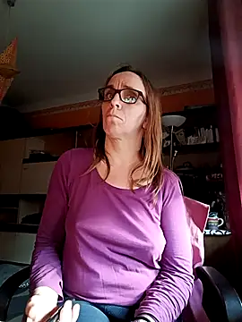 Dettybitch40 online show from 11/03/25, 02:53