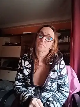 Dettybitch40 online show from 12/14/25, 11:49