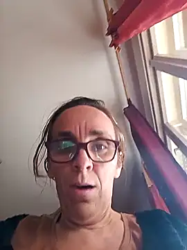 Dettybitch40 online show from 10/21/25, 12:37