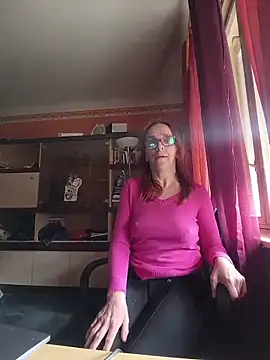 Dettybitch40 online show from 04/20/26, 01:45