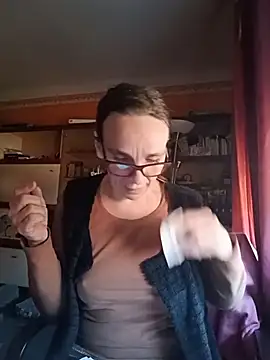 Dettybitch40 online show from 11/30/25, 09:21