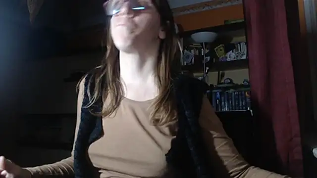 Dettybitch40 online show from 10/31/25, 04:36