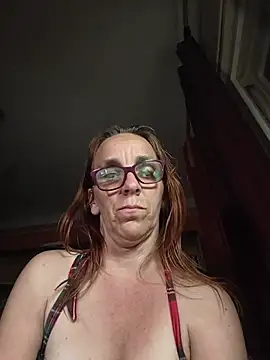 Dettybitch40 online show from 05/09/26, 06:33