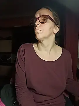 Dettybitch40 online show from 12/22/25, 04:51