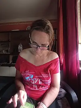 Dettybitch40 online show from 06/09/26, 02:40