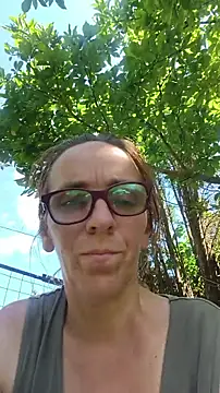 Dettybitch40 online show from 06/21/26, 12:44