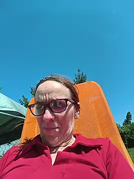 Dettybitch40 online show from 04/26/26, 11:07