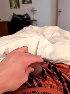 jungerbummser23 online show from 11/24/25, 08:20