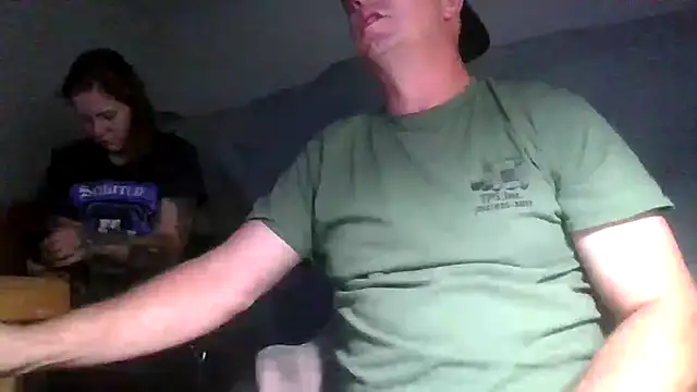 Snapshot of COCKNDRILLER chatting on 10/16/25, 06:43 COCKNDRILLER online show from 10/16/25, 06:43