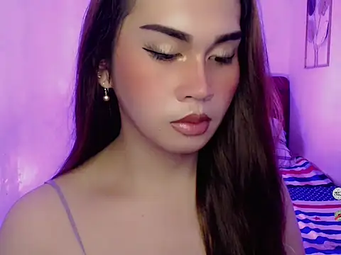 Snapshot of AlodiaOfCums chatting on 09/25/25, 03:23 AlodiaOfCums online show from 09/25/25, 03:23