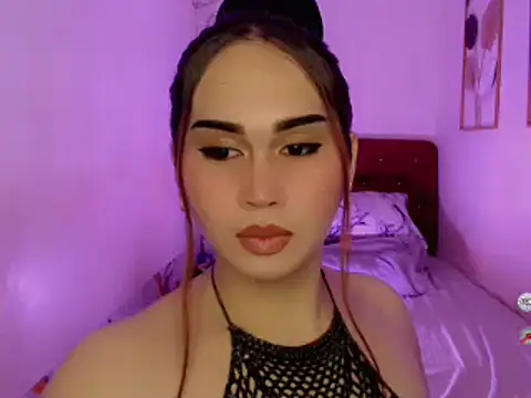 Snapshot of AlodiaOfCums chatting on 10/29/25, 01:54 AlodiaOfCums online show from 10/29/25, 01:54