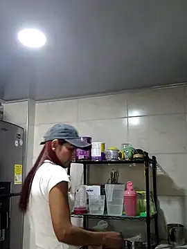 HannaPetit online show from 09/17/25, 03:47