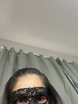 Emmabee123 online show from 03/10/26, 12:20