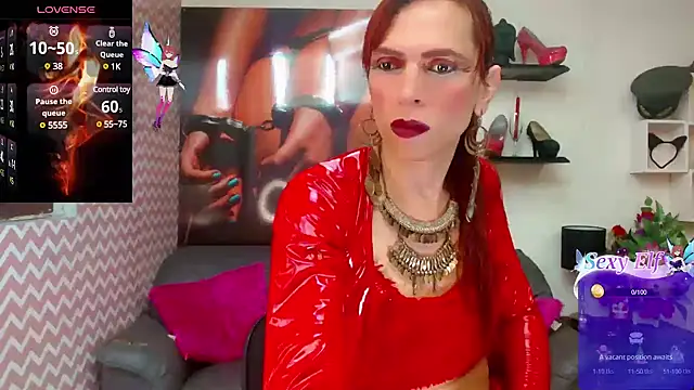 Snapshot of VanessaWolf chatting on 03/11/25, 12:17 VanessaWolf online show from 03/11/25, 12:17
