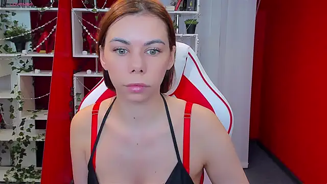 Snapshot of KateCloud chatting on 02/25/25, 06:01 KateCloud online show from 02/25/25, 06:01