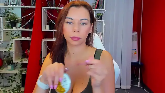 KateCloud online show from 11/05/25, 04:43