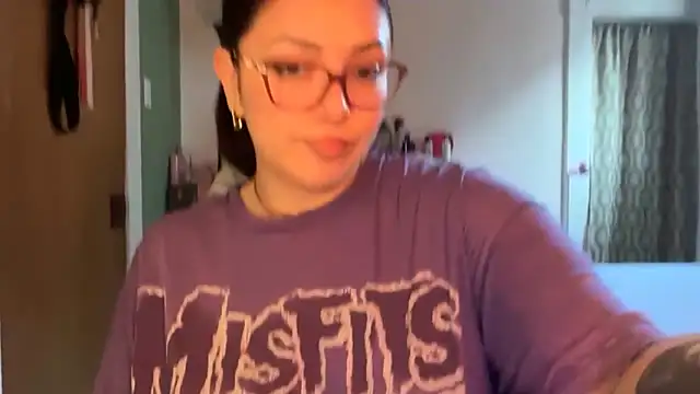 Snapshot of nativepumpkin95 chatting on 02/22/26, 09:49 nativepumpkin95 online show from 02/22/26, 09:49