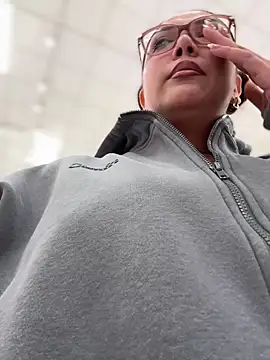 Snapshot of nativepumpkin95 chatting on 03/01/26, 11:49 nativepumpkin95 online show from 03/01/26, 11:49