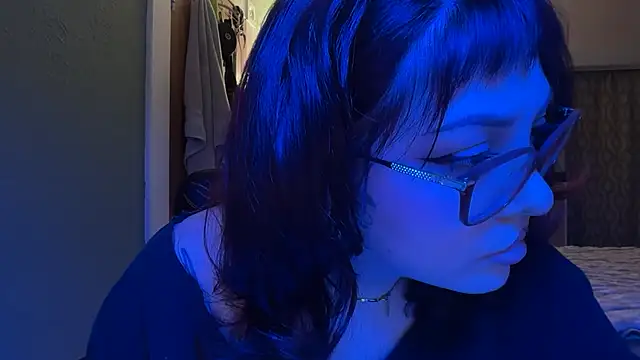 nativepumpkin95 online show from 06/01/26, 02:56