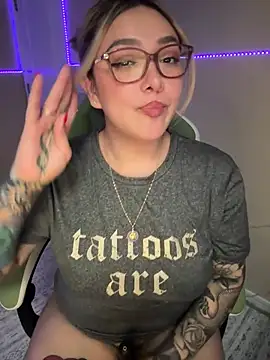 nativepumpkin95 online show from 03/18/25, 03:45