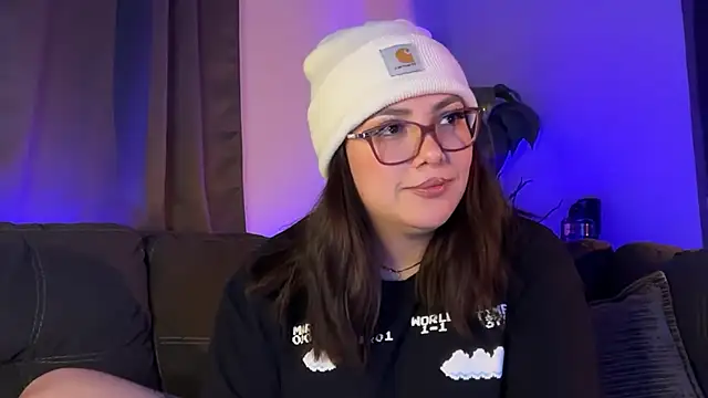 nativepumpkin95 online show from 11/26/25, 01:27