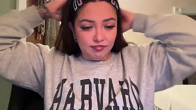 Snapshot of nativepumpkin95 chatting on 02/06/26, 12:50 nativepumpkin95 online show from 02/06/26, 12:50