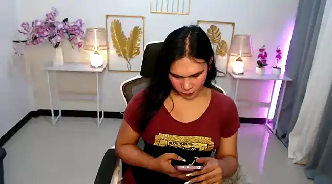 Snapshot of Asian_flabby chatting on 01/06/25, 01:30 Asian flabby online show from 01/06/25, 01:30