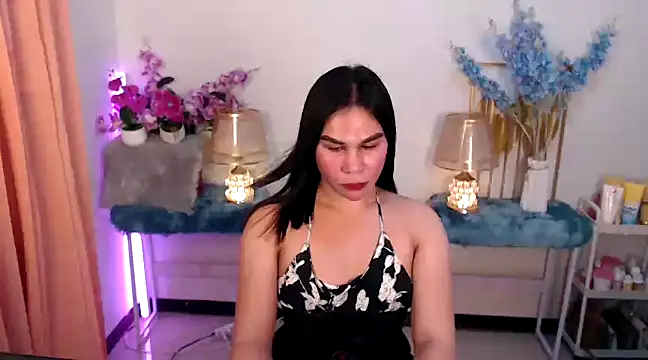 Snapshot of Asian_flabby chatting on 01/23/25, 01:13 Asian flabby online show from 01/23/25, 01:13
