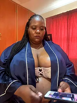 Michyboldy online show from 11/18/25, 06:06