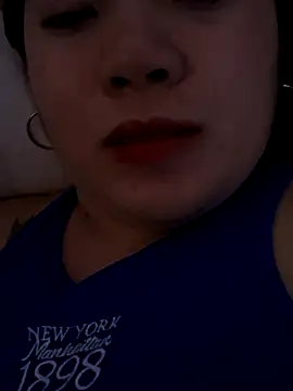 Snapshot of newasiangirl chatting on 10/12/25, 06:15 newasiangirl online show from 10/12/25, 06:15