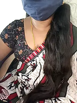 Tamil-hotwife online show from 11/15/25, 06:28