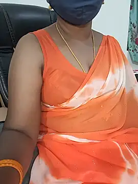 Tamil-hotwife online show from 06/01/26, 06:51