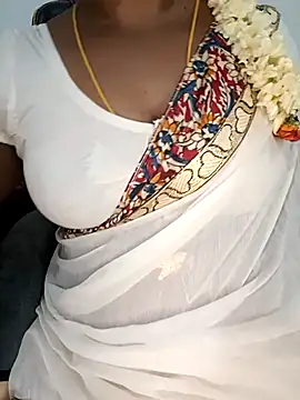 Snapshot of Tamil-hotwife chatting on 05/24/26, 04:51 Tamil-hotwife online show from 05/24/26, 04:51