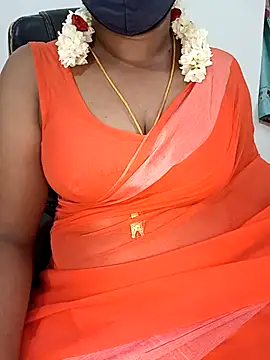 Snapshot of Tamil-hotwife chatting on 04/17/26, 03:48 Tamil-hotwife online show from 04/17/26, 03:48