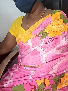 Tamil-hotwife online show from 10/24/25, 04:17