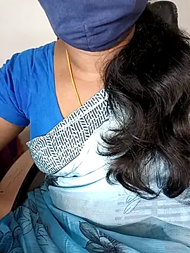 Tamil-hotwife online show from 11/30/25, 04:19