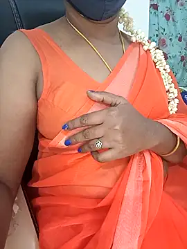 Tamil-hotwife online show from 02/05/26, 06:37