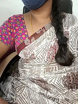 Tamil-hotwife online show from 10/19/25, 05:48