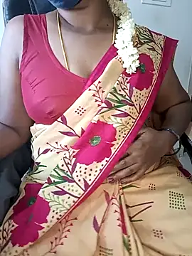 Snapshot of Tamil-hotwife chatting on 04/27/26, 05:27 Tamil-hotwife online show from 04/27/26, 05:27